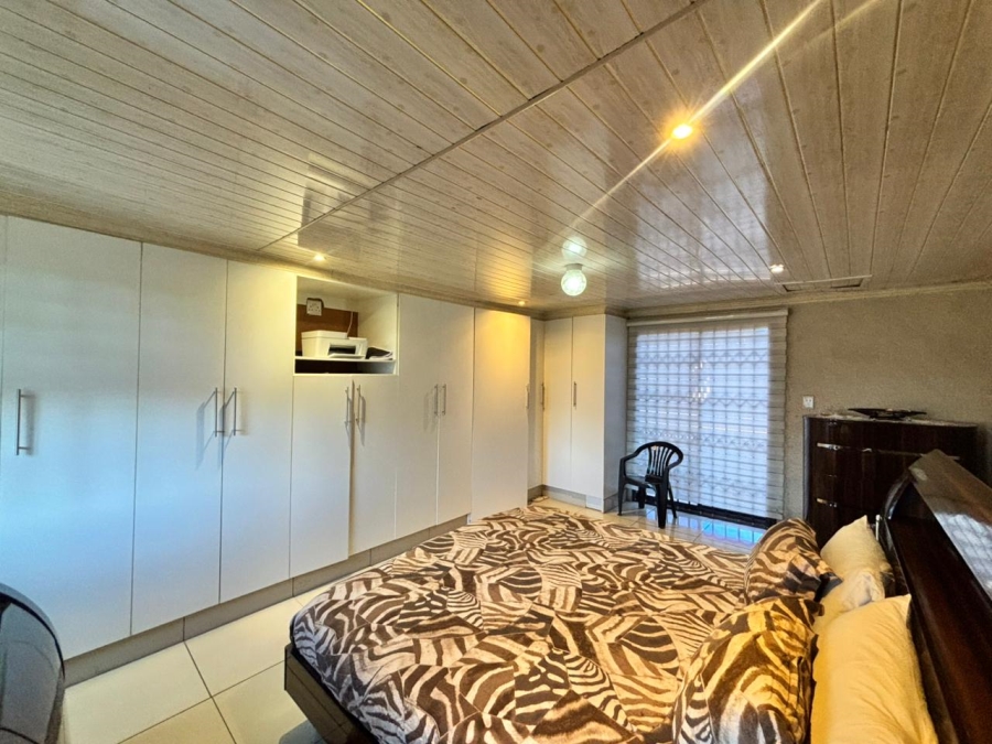 5 Bedroom Property for Sale in Sasolburg Ext 11 Free State